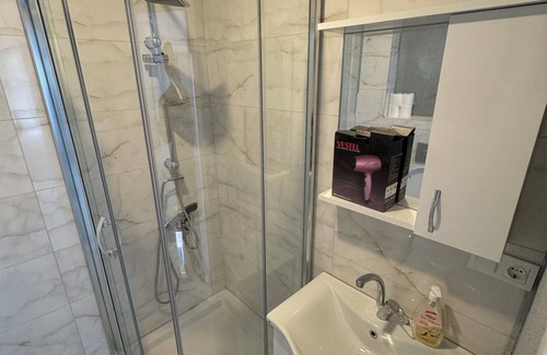 Bomonti Apartment | Cozy apartment in delightful Istanbul with AC, WiFi wıth great location