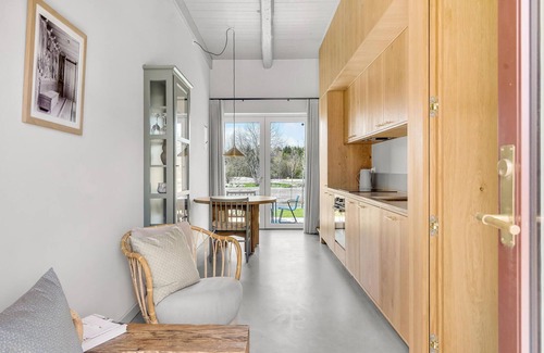 Bagenkop Apartment | Cozy apartment in Humble with WiFi