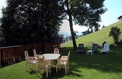 Les Gets Apartment | Cozy apartment in Les Gets with Wi-Fi and private parking