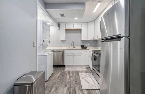Lilburn Apartment | Cozy Apartment in Lilburn - Unit A
