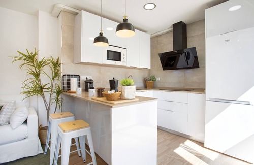 Ensanche Centro Apartment | Cozy apartment in Málaga Center. Duquesa de Parcent