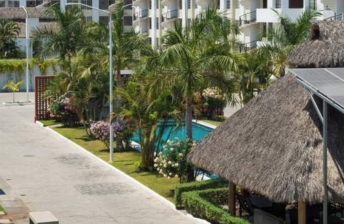 Manzanillo Apartment | Cozy apartment in Manzanillo 5min from the beach, great location family-friendly
