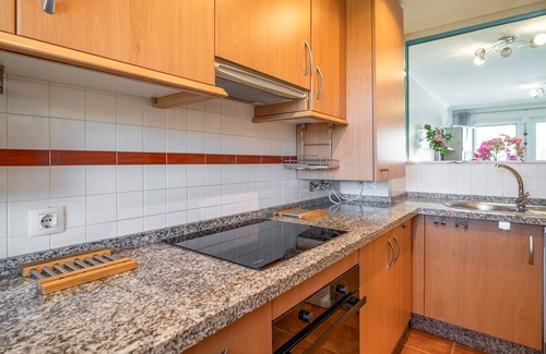 Puerto de la Duquesa Apartment | Cozy apartment in Manilva