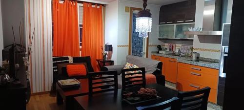 Ourense Apartment | Cozy apartment in Orense of 45 m² with parking