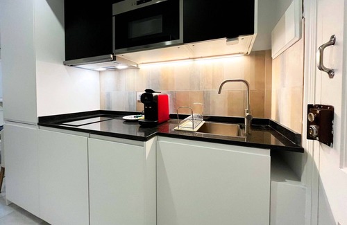 San Vicente Apartment | Cozy apartment in Sevilla center. Baños IV