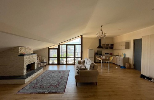 Chugureti Apartment | Cozy apartment in Tbilisi