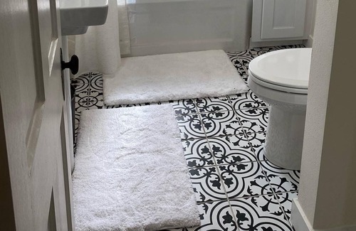 Tomah Apartment | Cozy apartment in the heart of downtown Tomah