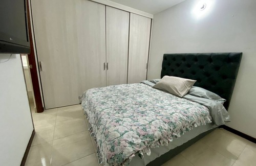 Cali Apartment | Cozy apartment in the south of Cali, near the Valle del Lili Foundation.