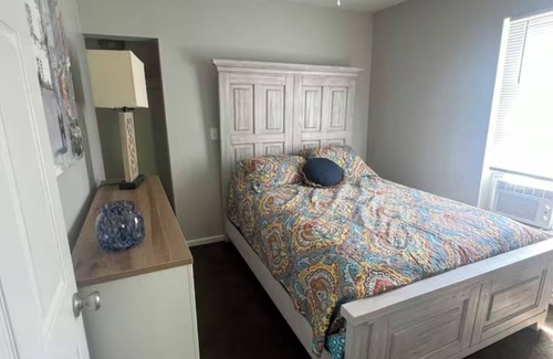 Muncie Apartment | Cozy apartment in tranquil Muncie with AC, WiFi