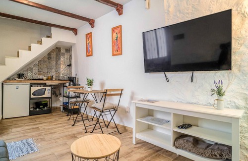 Ubrique Apartment | Cozy apartment in Ubrique with WiFi