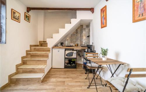 Ubrique Apartment | Cozy Apartment In Ubrique With Wifi