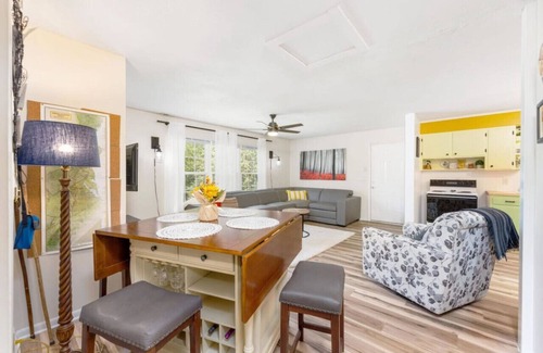 Elizabethton Apartment | Cozy Apartment in Downtown Elizabethton