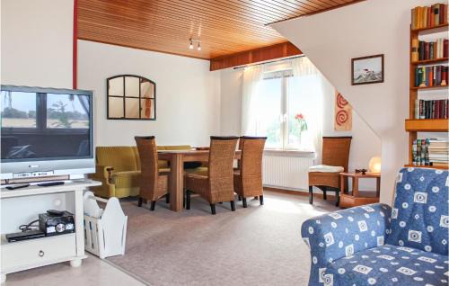Mulsum Apartment | Cozy Apartment In Wurster Nordseeküste