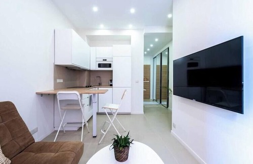 Juan-les-Pins Apartment | Cozy apartment Juan-Les-Pins - 300m Beach