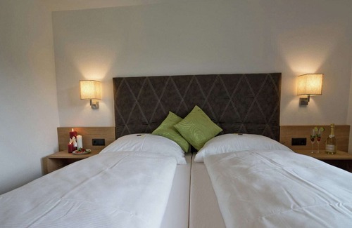 Burgstall Apartment | Cozy Apartment near Ski Area in Mayrhofen