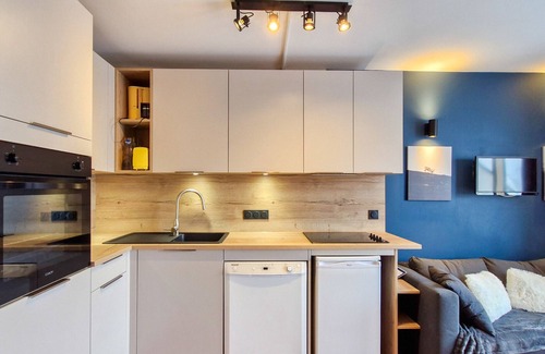 Flaine Apartment | Cozy Apartment near Ski Slopes with Balcony, TV, and Kitchenette