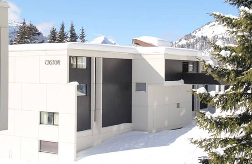 Flaine Apartment | Cozy Apartment near Ski Slopes with Balcony, TV, and Kitchenette