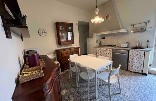 Oltrarno Apartment | Cozy apartment with 3 bedrooms located in the historical part of the city