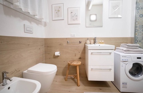 Citta Alta Apartment | Cozy apartment with attention to detail in great location