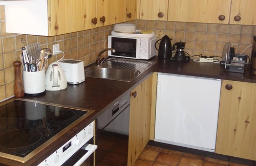 Nendaz Apartment | Cozy Apartment With Mountain Views