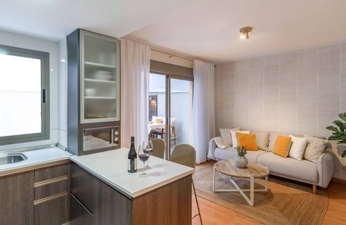 Perchel Norte Apartment | Cozy apartment with terrace and free parking