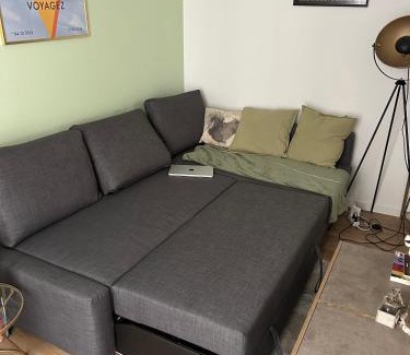 11th Arrondissement Apartment | Cozy Appartment in Voltaire