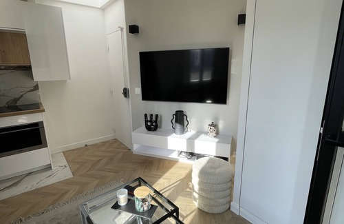 17th Arrondissement Apartment | Cozy Appartment Parc Monceau