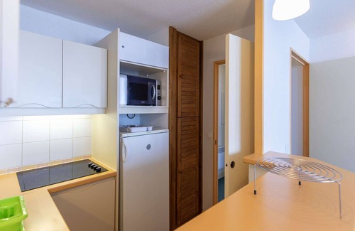 La Mongie Apartment | Cozy Apt for 6, Balcony, Parking, Ski-in/Ski-out, Stunning Views, Montana II