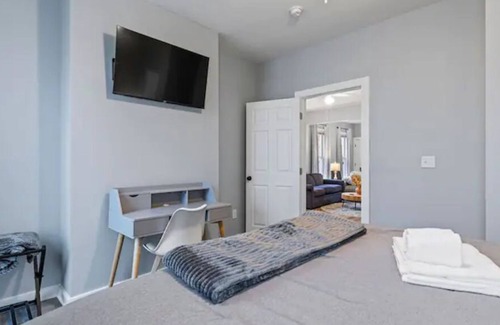 Syracuse Apartment | Cozy apt near SU, Downtown, Mall