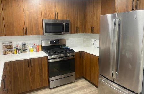 Union City House | Cozy apt with great city view