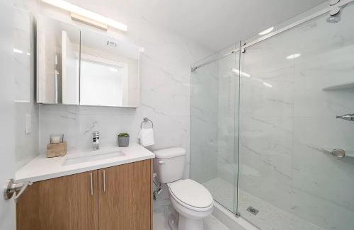 Union City House | Cozy apt with great city view