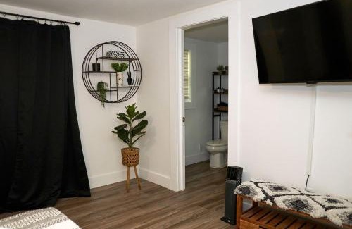 East Point House | Cozy Atl Getaway - 5 Min From Airport & Downtown