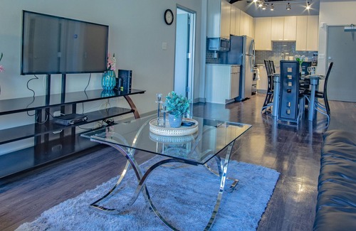 SoNo Apartment | Cozy Atlanta 2BR with Balcony