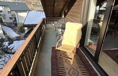 Zermatt Condo | Cozy attic apartment with charm - & private balcony
