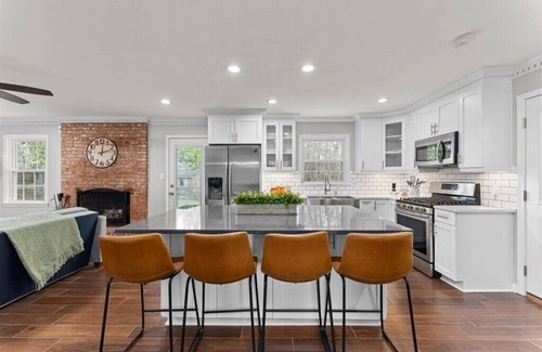 Augusta House | Cozy Augusta home walking distance from Augusta National Golf Course and Masters
