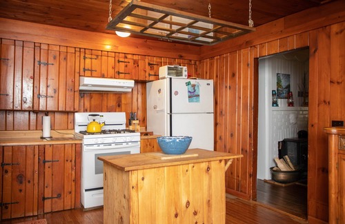 Keeseville Cabin | Cozy autumn retreat, lakeside with hot tub and fire pit, perfect for couples!