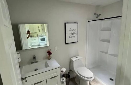 Orange City House | Cozy Barndominium 1Bdm/1Bth+loft