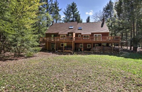 Bartlett House | Cozy Bartlett Townhome Less Than 3 Mi to Attitash Mountain