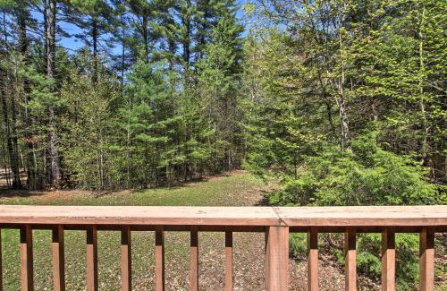 Bartlett House | Cozy Bartlett Townhome Less Than 3 Mi to Attitash Mountain