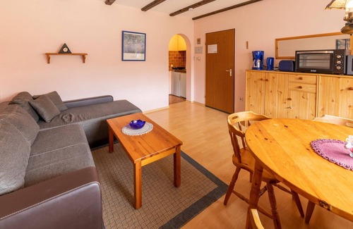Arrach Apartment | Cozy Bavarian Forest Retreat