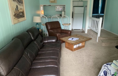 Willoughby Spit Apartment | Cozy Bay View II
