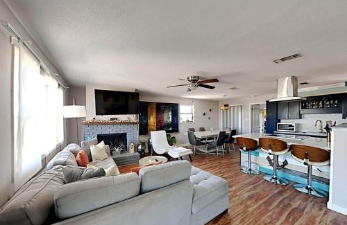 Toilla Segunda House | Cozy Beach Bungalow