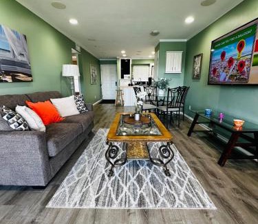 Iona Apartment | Cozy beach getaway