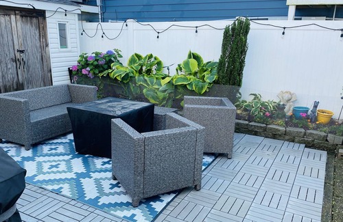 Long Beach House | Cozy Beach Getaway With All Your Beach Amenities