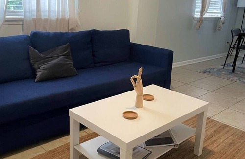 Jacksonville Beach Apartment | Cozy Beach Hideaway - 1 block to the beach