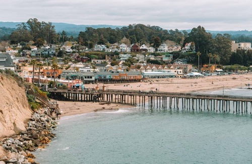 La Selva Beach Cottage | Cozy beach hideaway, just steps to the water & Capitola Village