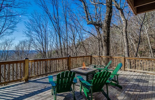 Tate Cabin | Cozy Bear at Bent Tree | Mountain Home