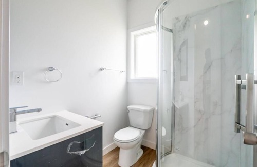 Winnipeg House | Cozy beautiful family-sized home for your vacation