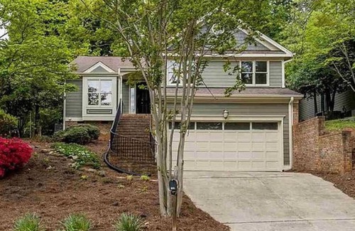 Cary Villa | Cozy Boho Kildaire Farms Home- near Downtown