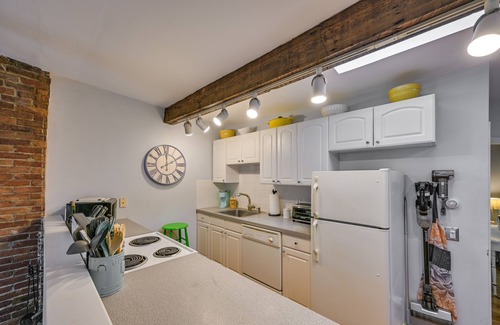 Shawmut House | Cozy Boston Vacation Rental w/Rooftop Deck!